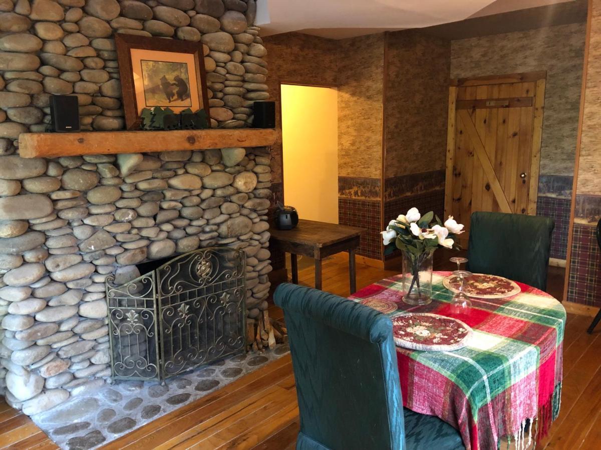 Smokies Bed&Breakfast - Evergreen Cottage Inn Pigeon Forge Buitenkant foto