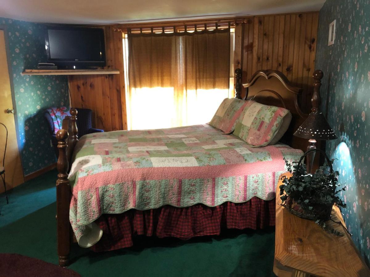 Smokies Bed&Breakfast - Evergreen Cottage Inn Pigeon Forge Buitenkant foto